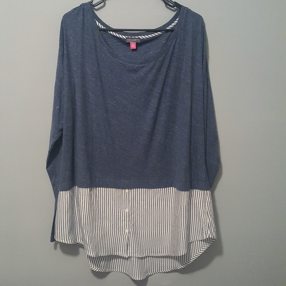 VINCE CAMUTO Mixed Media Striped Hem Pullover Longline Crewneck T… - Picture 3 of 8